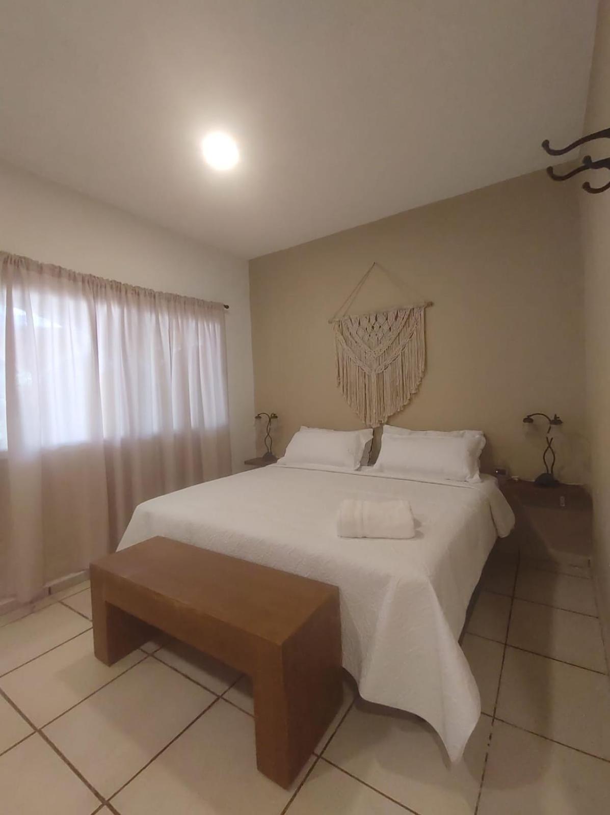Quinta Rosita Bed & Breakfast ตีคัล ภายนอก รูปภาพ