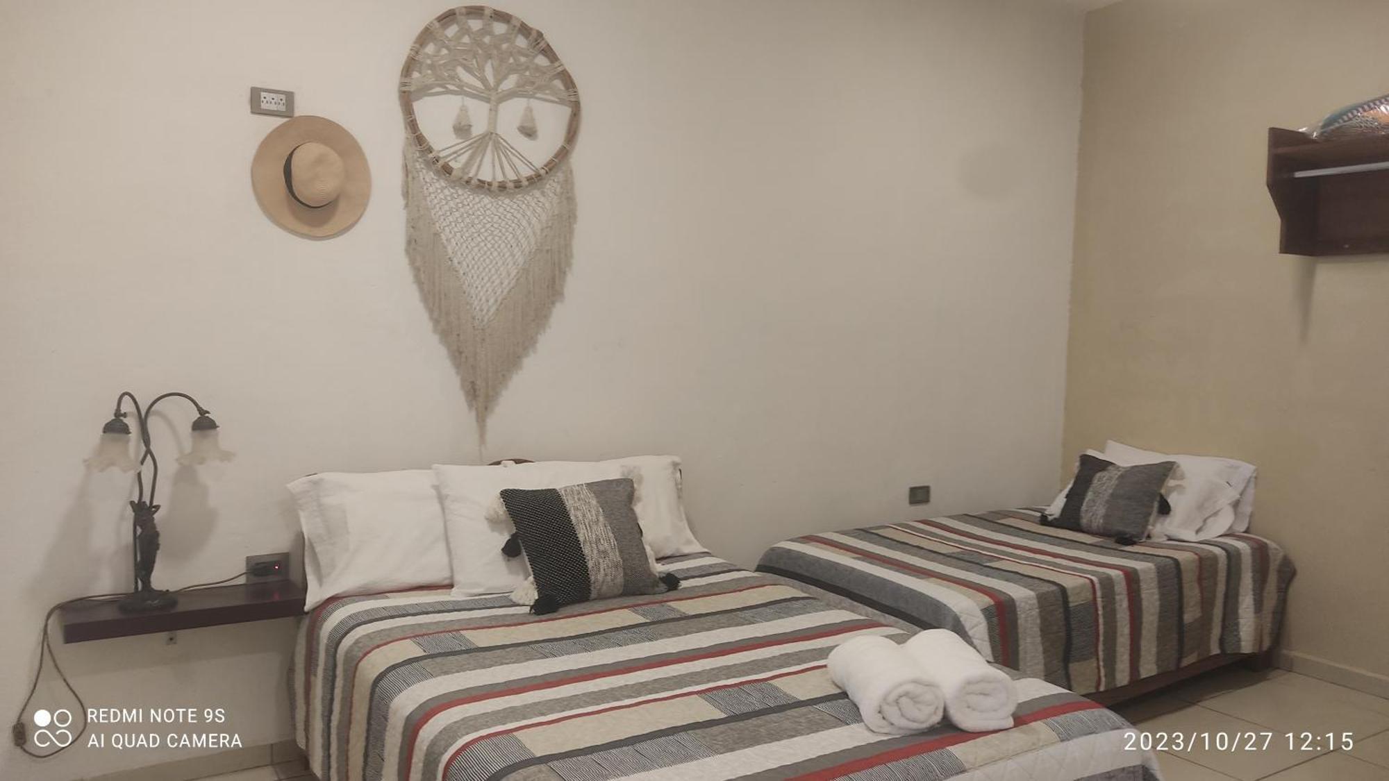 Quinta Rosita Bed & Breakfast ตีคัล ภายนอก รูปภาพ