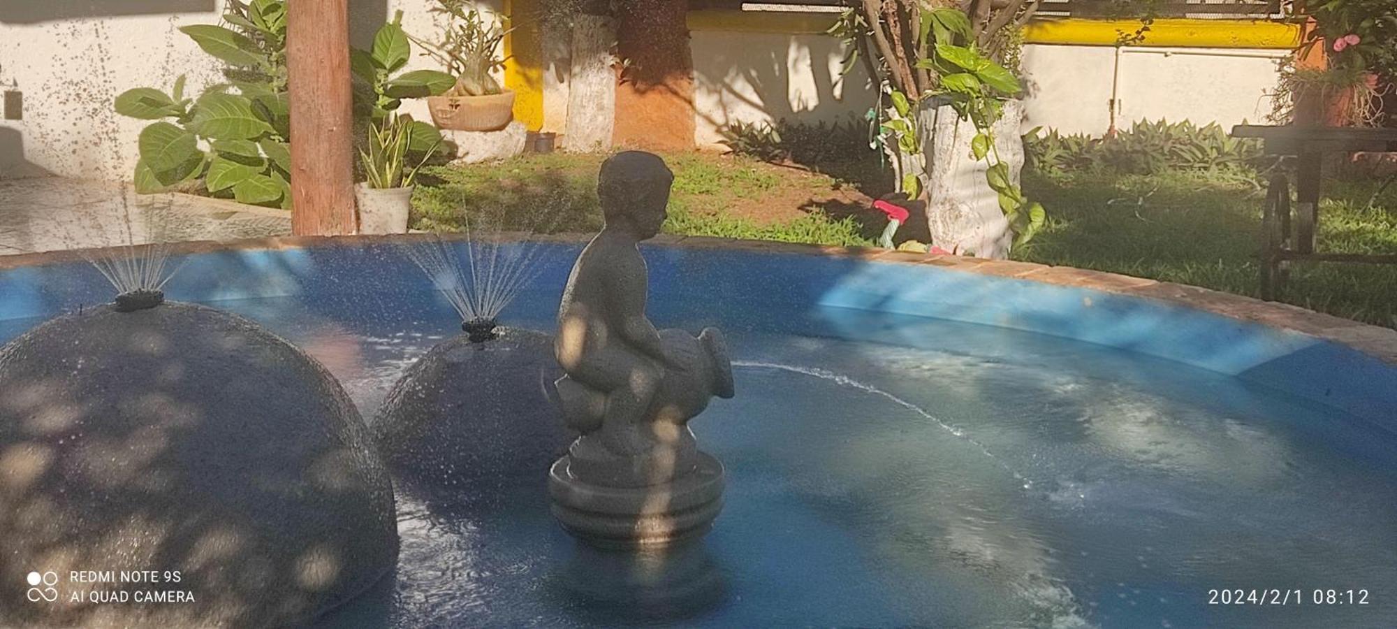 Quinta Rosita Bed & Breakfast ตีคัล ภายนอก รูปภาพ